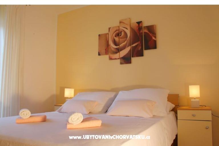 Apartmány Juricev 100m to the beach – foto 15