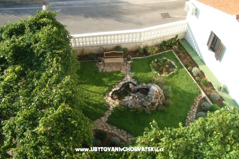 Apartmány Juricev 100m to the beach – foto 7