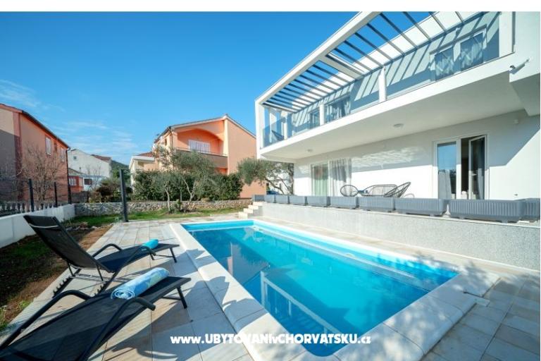 Beach Villa s bazénom Tribunj – foto 2