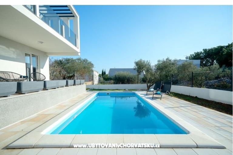 Beach Villa s bazénom Tribunj – foto 7