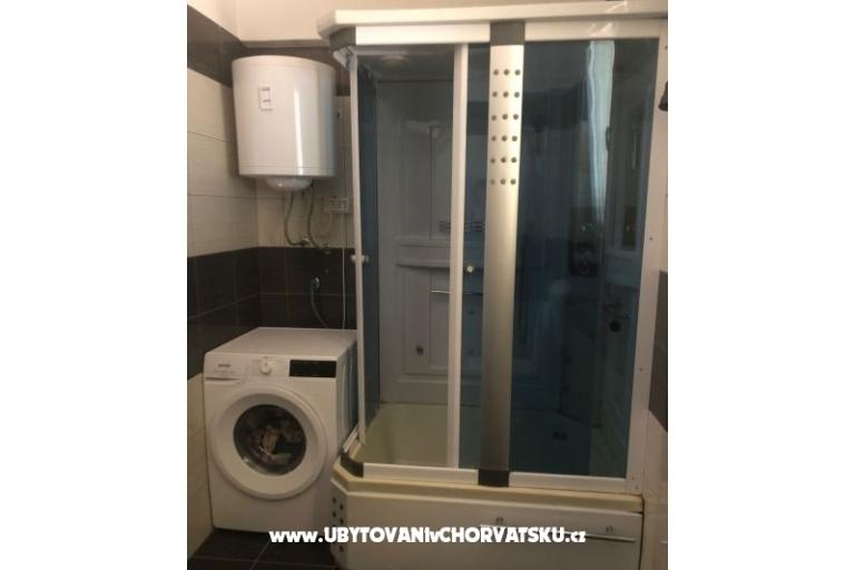 Penthouse s bazénom Ruža – foto 10