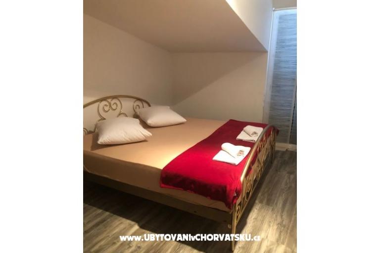 Penthouse s bazénom Ruža – foto 11