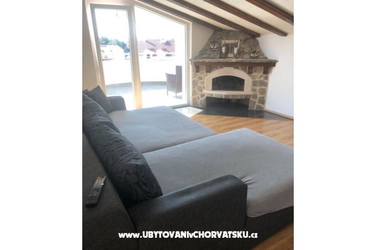 Penthouse s bazénom Ruža – foto 7