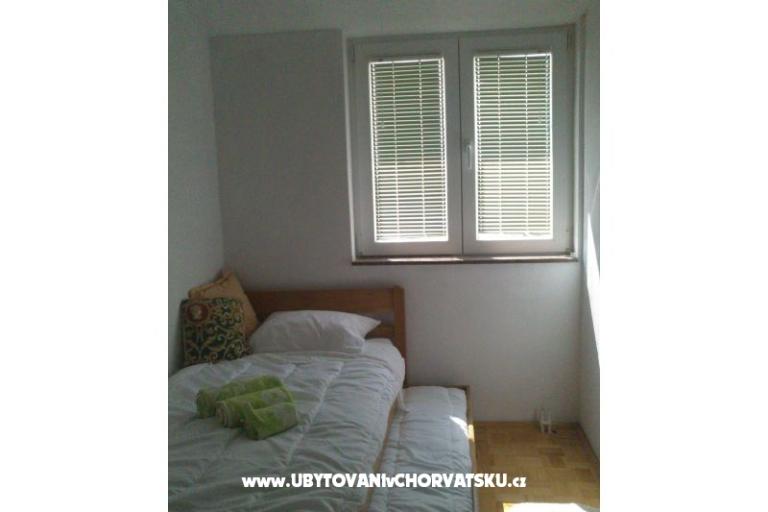Apartmány with swimming pool-Crno – foto 7