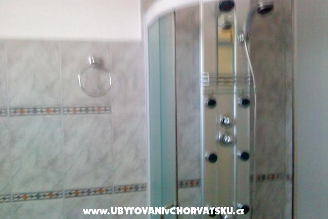 Apartmány with swimming pool-Crno – foto 8