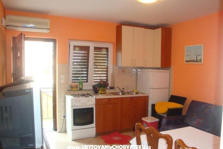 Apartmány Puntamika coast – foto 15