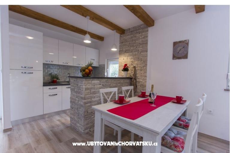 Apartmány Nella – foto 2
