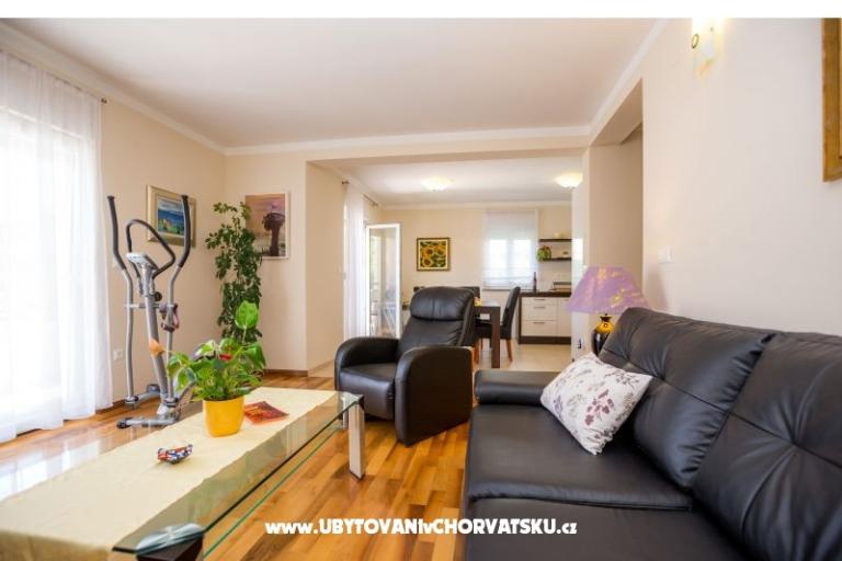 Apartmán s bazénom ViGo – foto 4