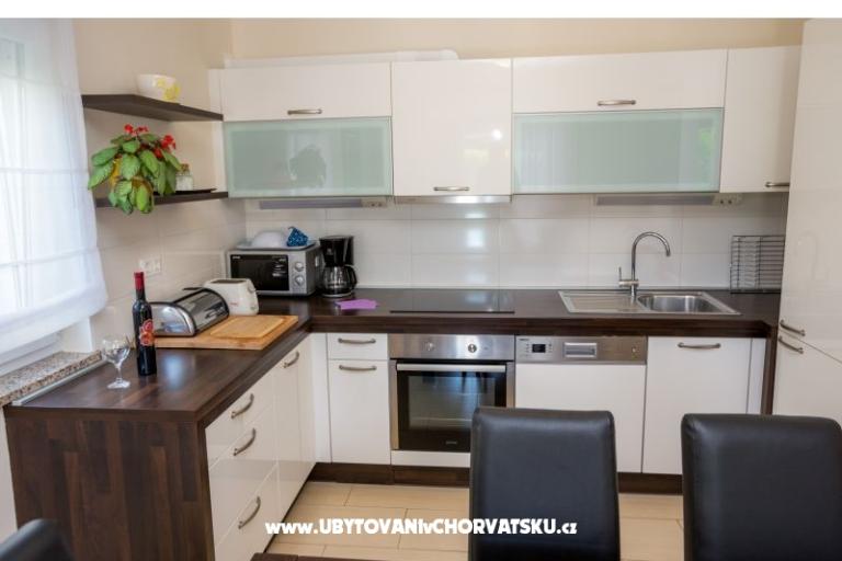 Apartmán s bazénom ViGo – foto 6